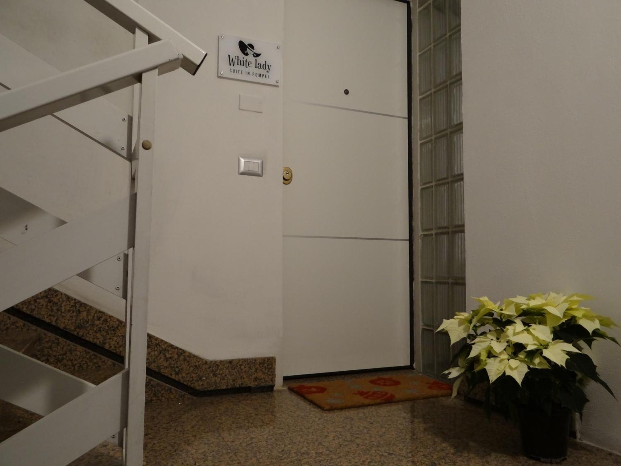 White Lady B&B Pompei Ngoại thất bức ảnh